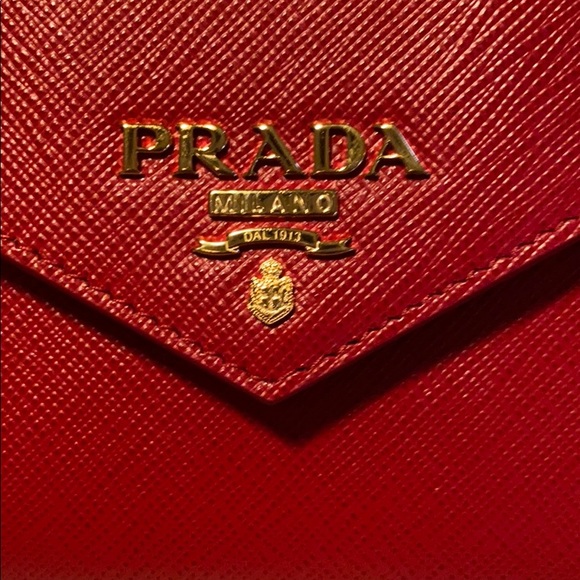 New sold-out! Prada wallet on a chain 3 way - Picture 3 of 10